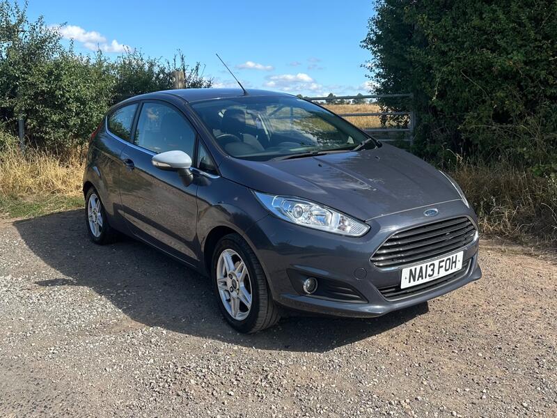FORD FIESTA 1.3 Zetec